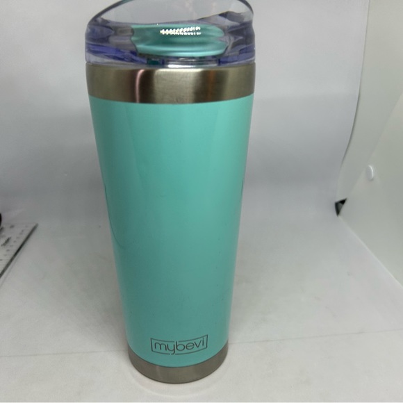 Mybevi Light Mint Green Stainless Steel Insulated Tumbler w/Clear Lid - Picture 1 of 10